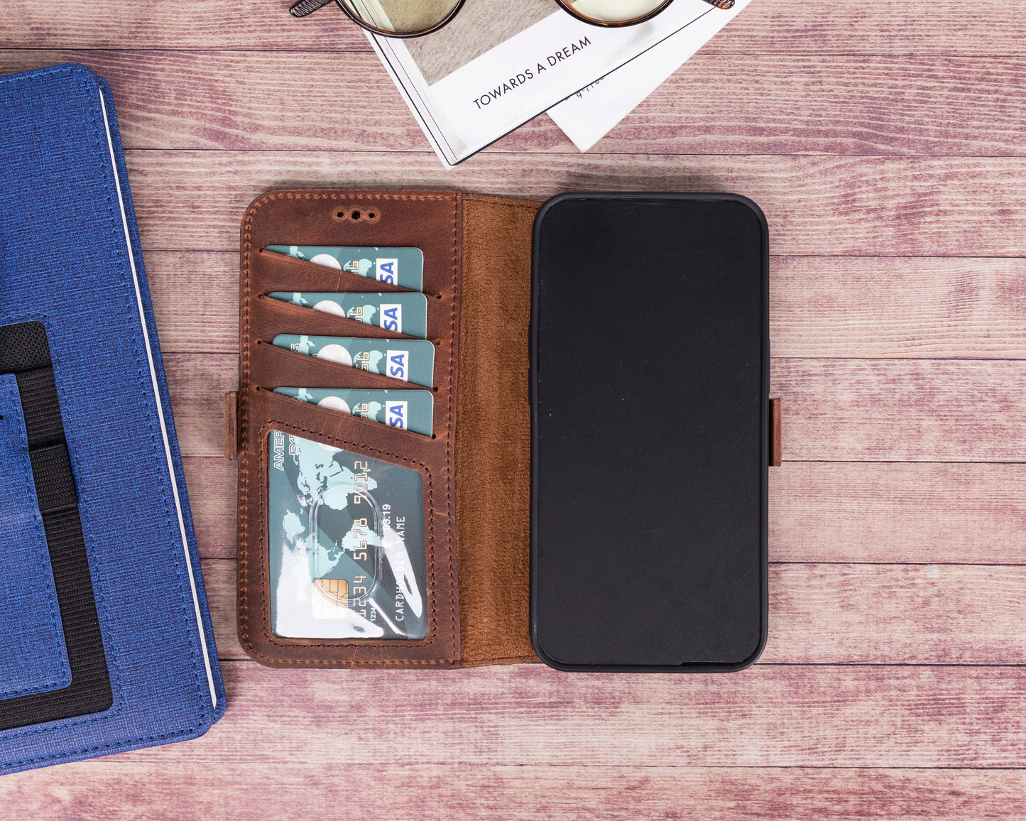 iPhone 13 (6.1") Leather MagSafe Stand Wallet Case RFID Protection - Teak Brown