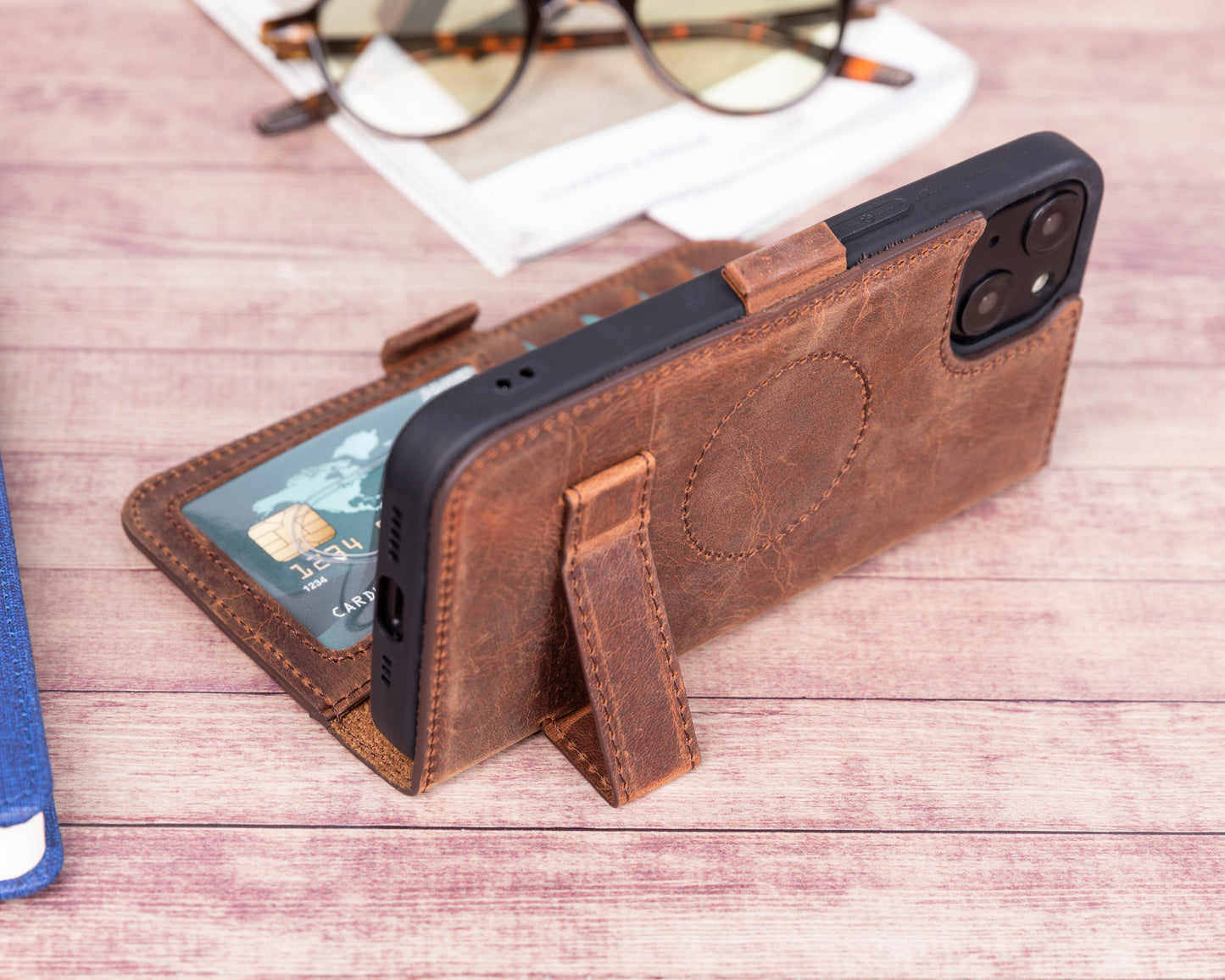 iPhone 13 (6.1") Leather MagSafe Stand Wallet Case RFID Protection - Teak Brown