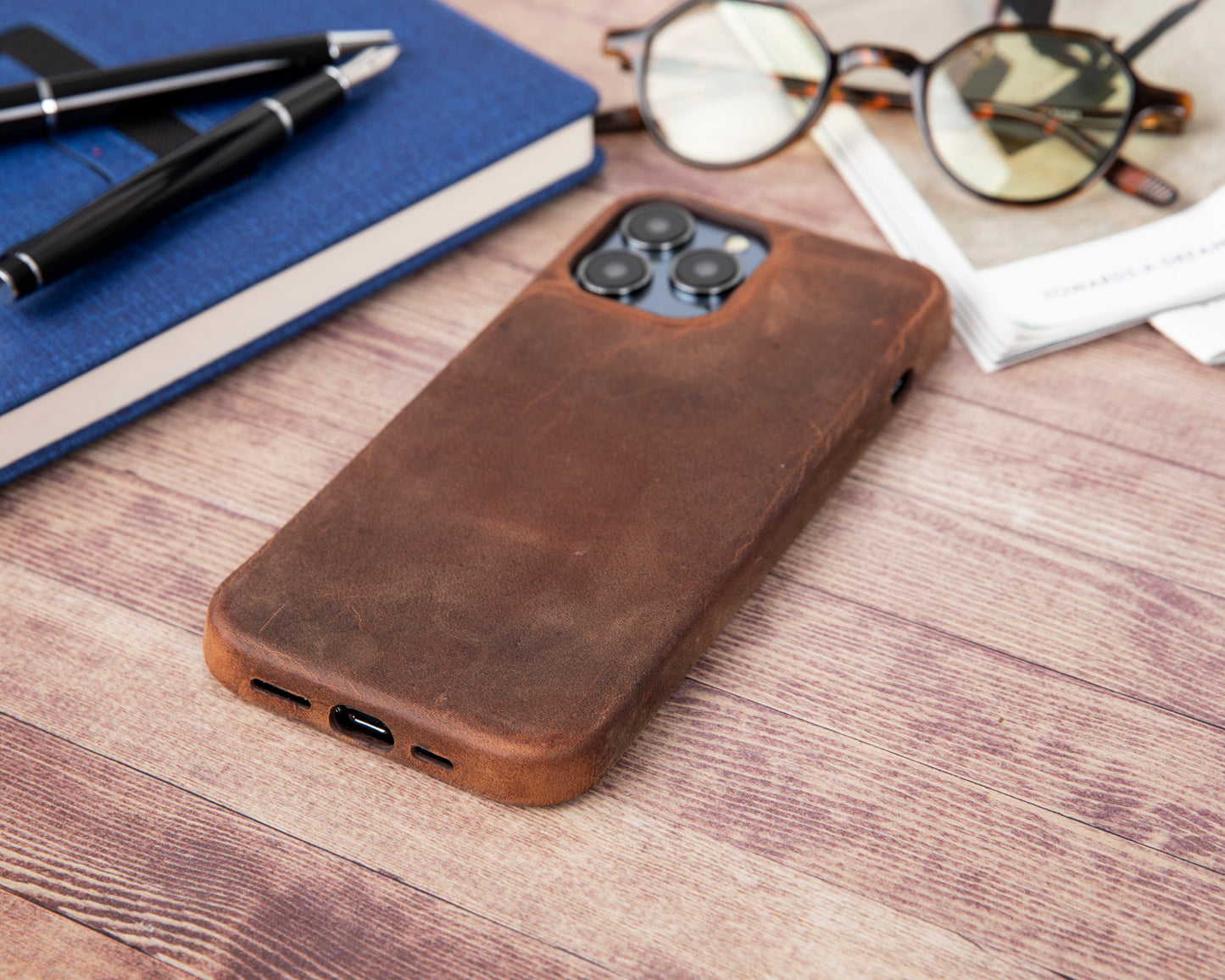 iPhone 13 Pro Max (6.7") Full Leather MagSafe Snap On Case - Teak Brown