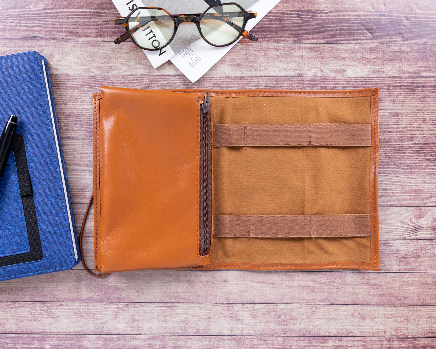Leather Cable Organizer - Rustic Brown