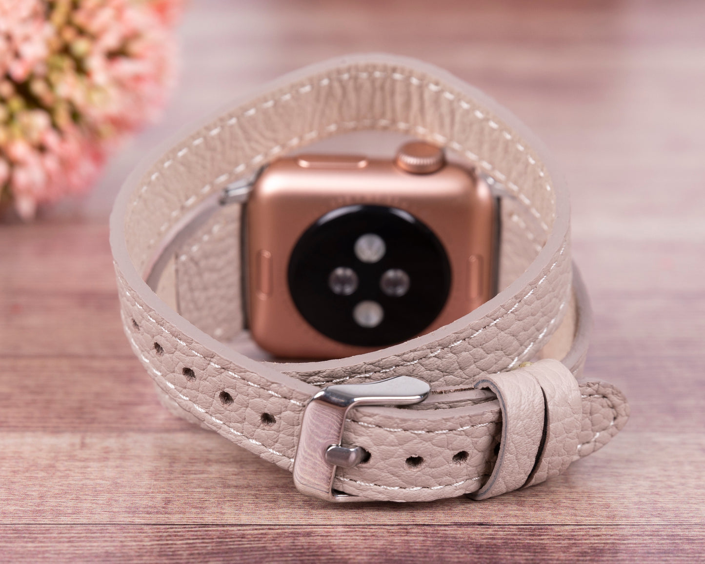 Quantum Leather Apple Watch Band - Beige