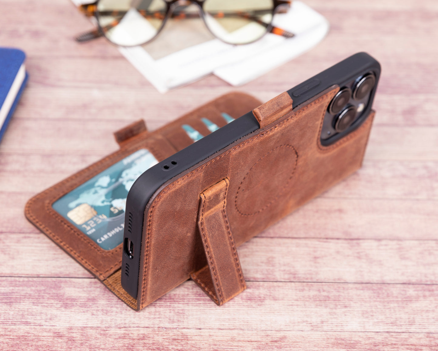 iPhone 13 Pro (6.1") Leather MagSafe Stand Wallet Case RFID Protection - Teak Brown