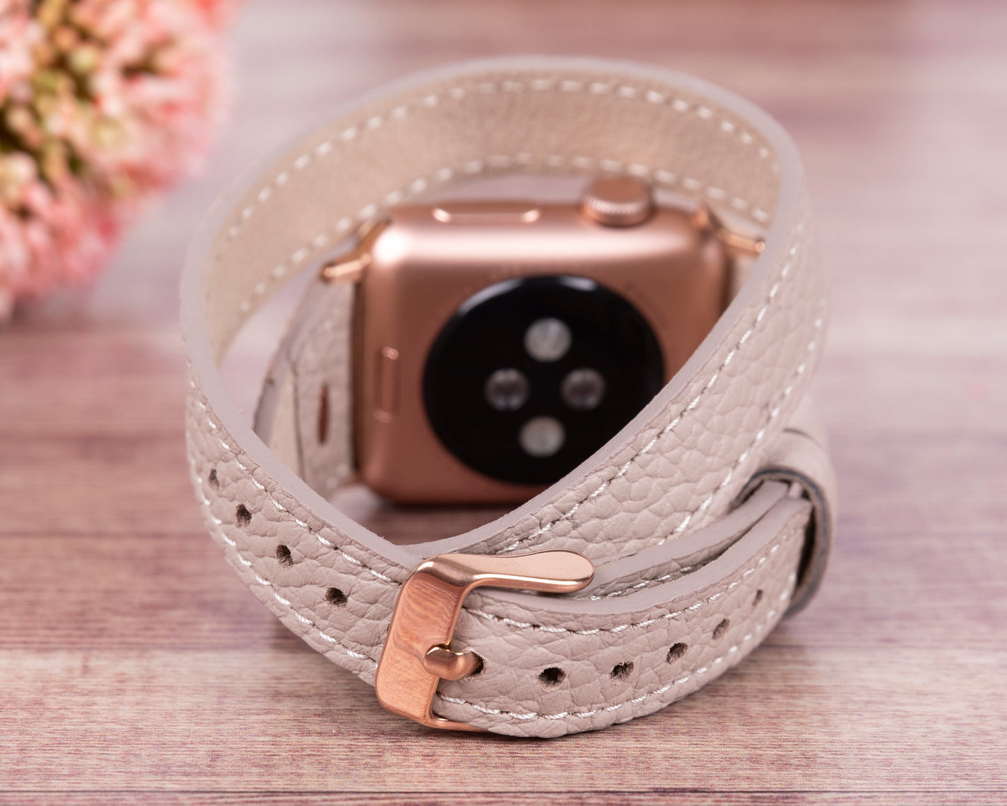Quantum Leather Apple Watch Band - Beige