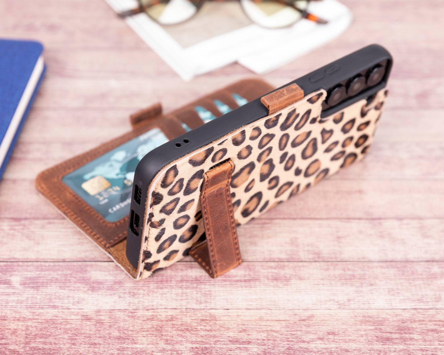 Samsung Galaxy S22 Plus (6.6") Leather Wallet Case - Furry Leopard