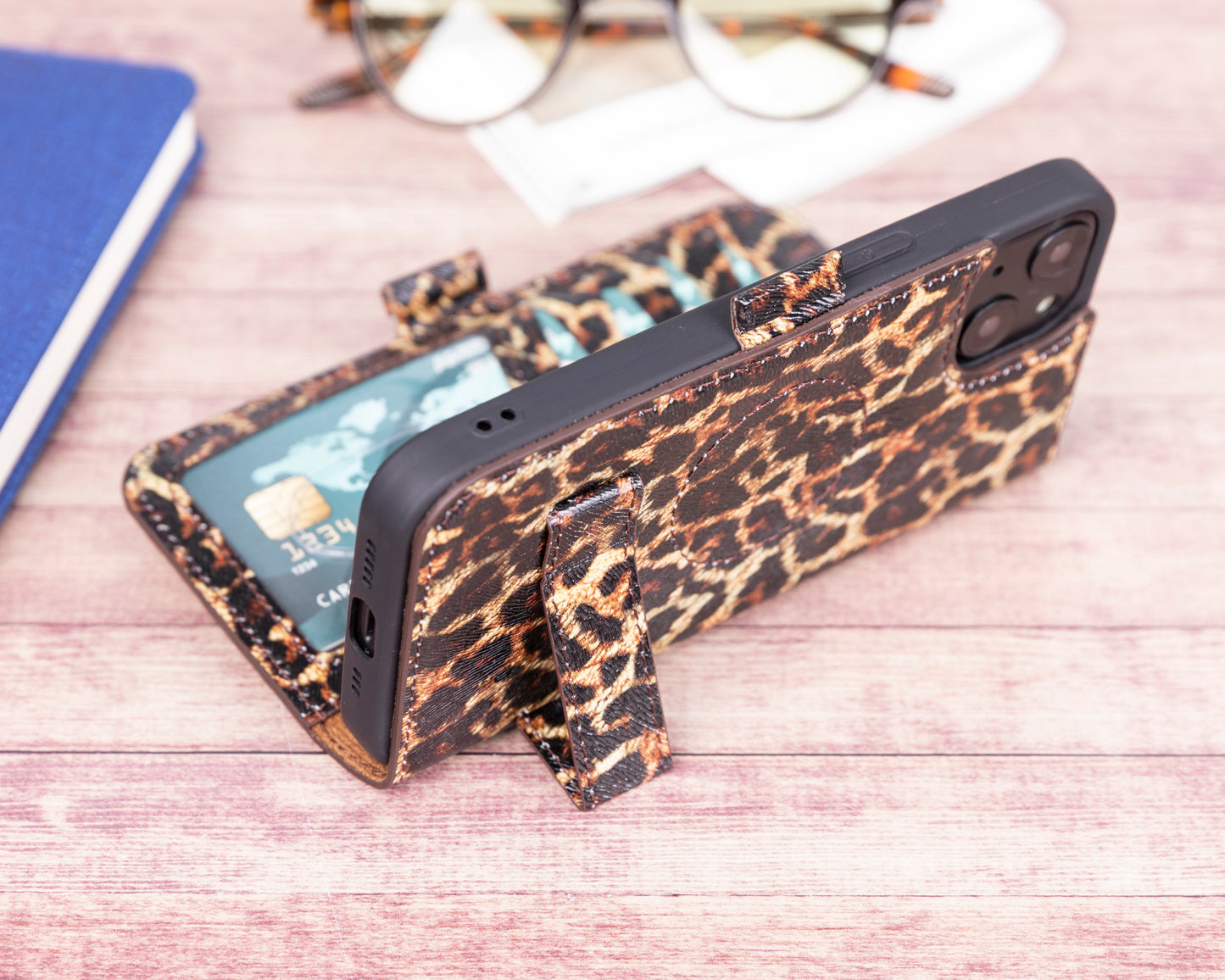 iPhone 13 (6.1") Leather MagSafe Stand Wallet Case RFID Protection - Black Leopard