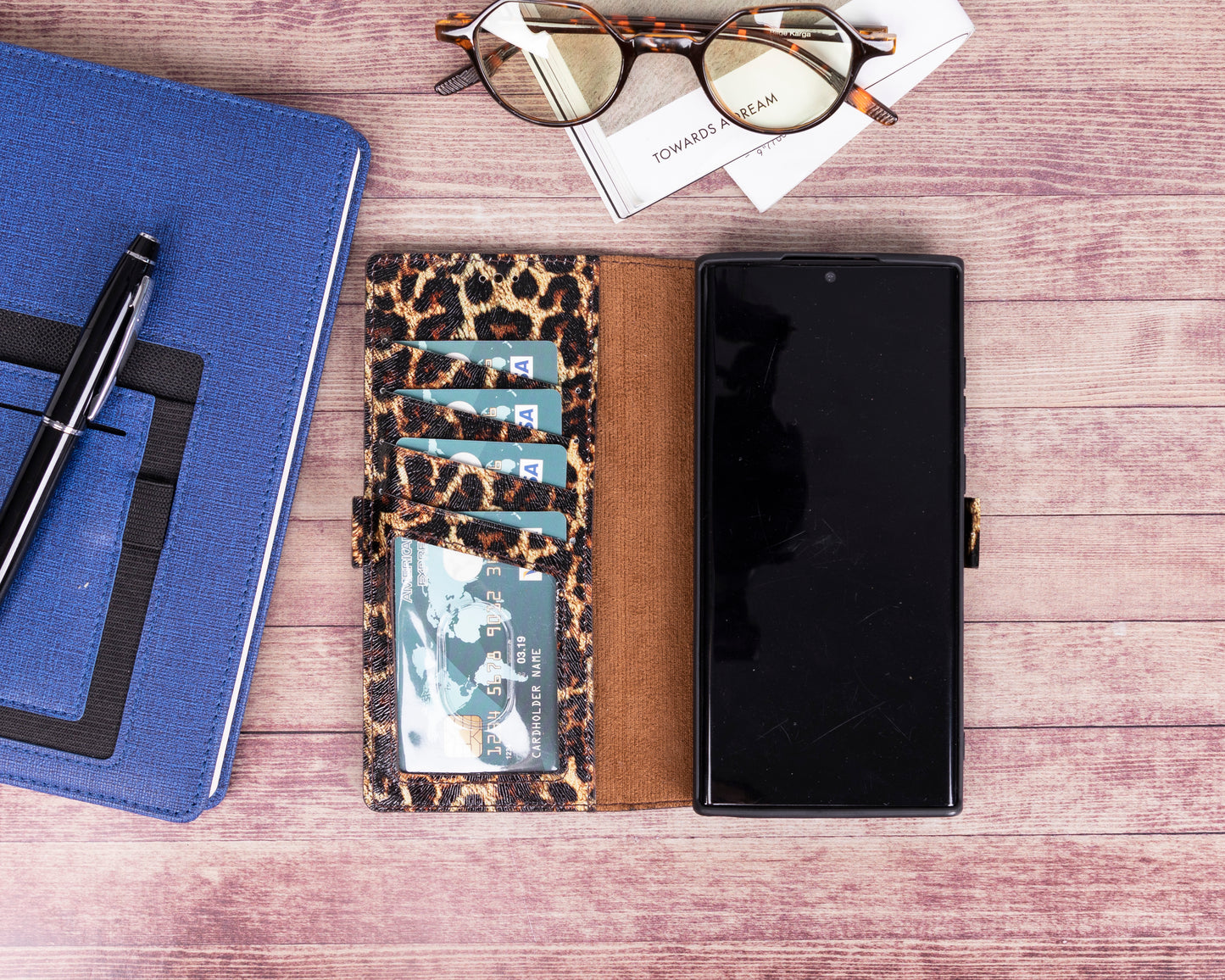 Samsung Galaxy S22 Ultra (6.8") Leather Wallet Case - Black Leopard