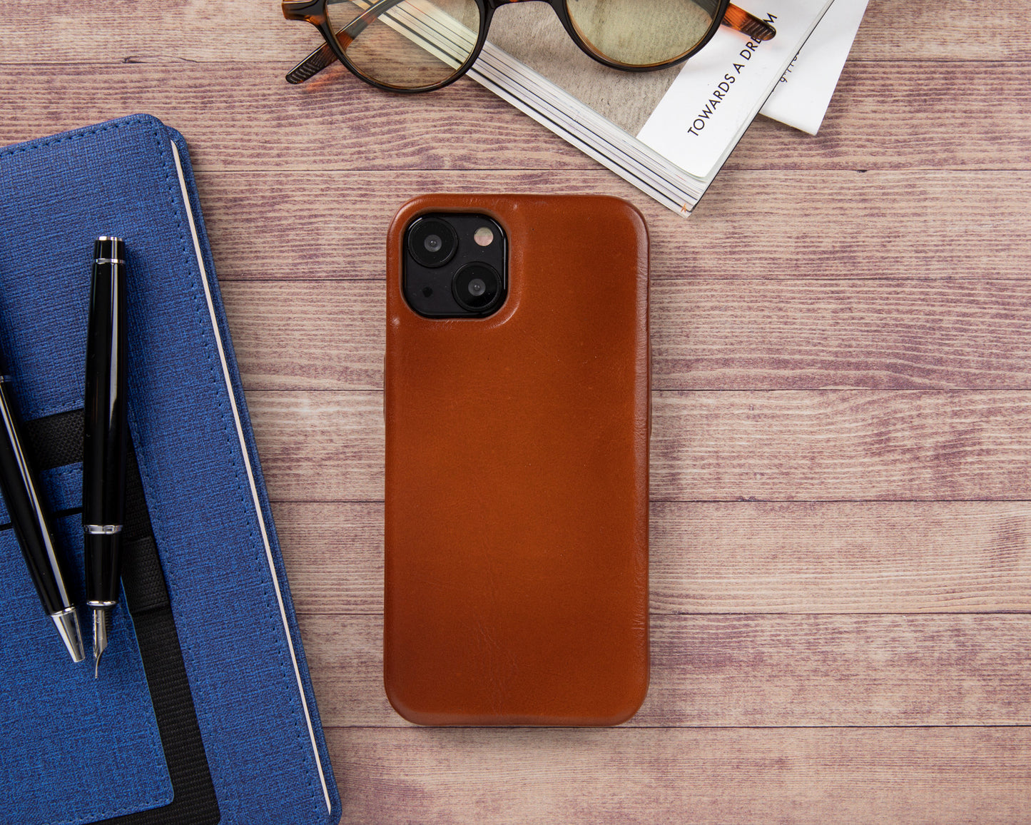 iPhone 13 (6.1") Full Leather MagSafe Snap On Case - Rustic Brown