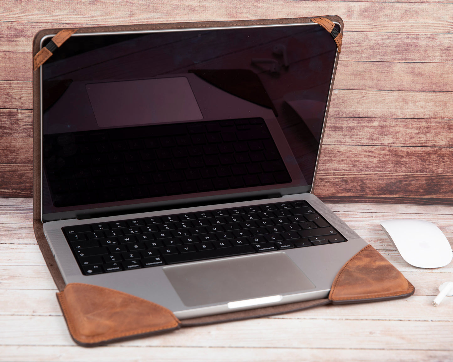 Macbook/Notebook Leather Case 13"/14"/16" - Teak Brown