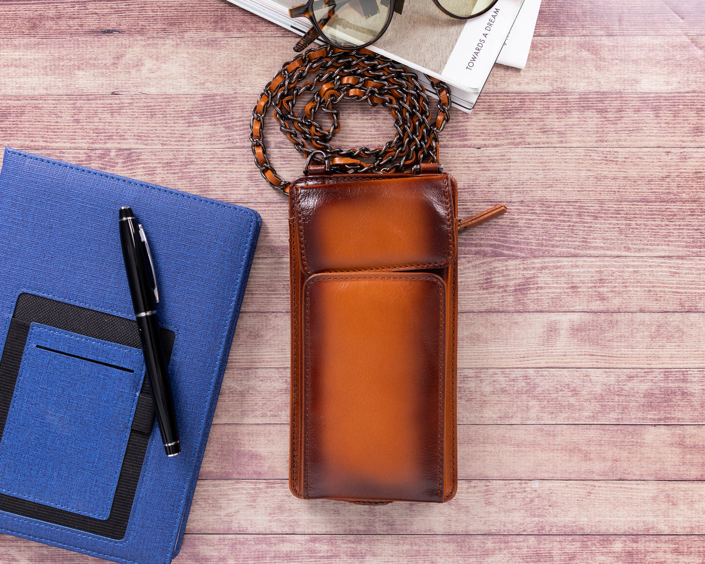 Awjin Leather Phone Bag Up to 6.7" - Rustic Brown